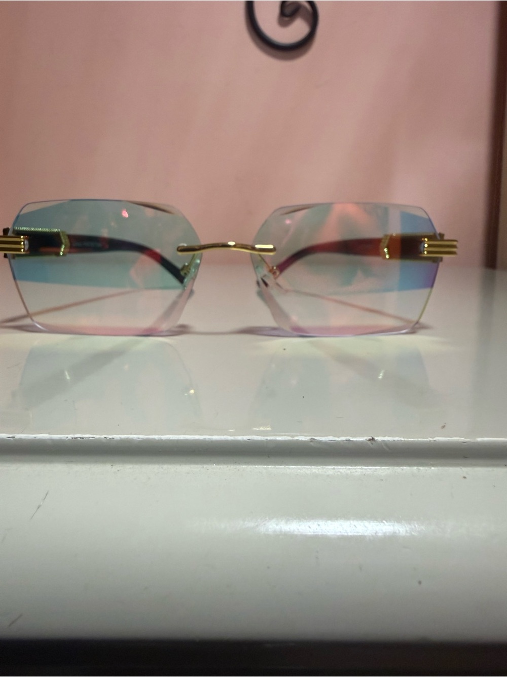 Rimless Iridescent Gradient Sunglasses with Gold Accents